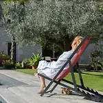 Un Banc Au Soleil فندق مبيت وإفطار 4*