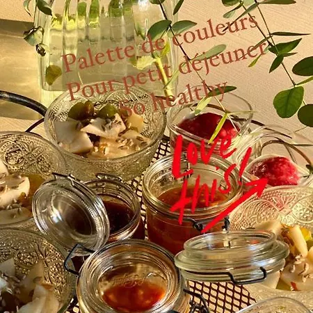 Un Banc Au Soleil Marsilly (Charente-Maritime)