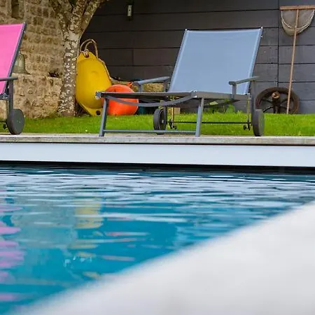 Alojamento de Acomodação e Pequeno-almoço Un Banc Au Soleil