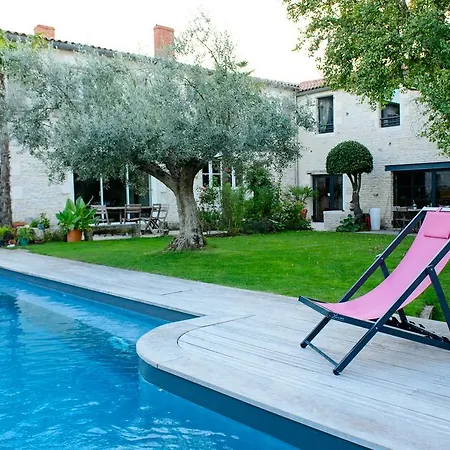 Un Banc Au Soleil 4* Marsilly (Charente-Maritime)