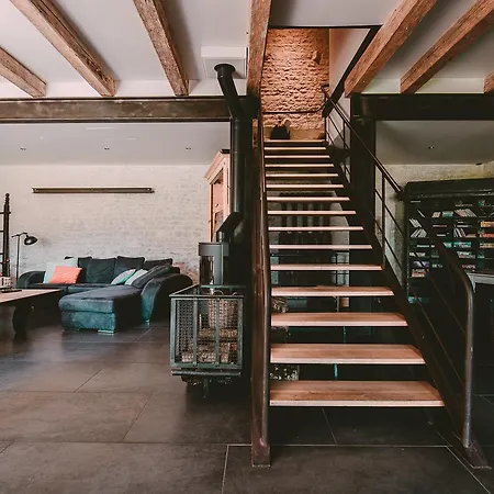 Un Banc Au Soleil Bed & Breakfast *