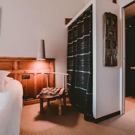 Un Banc Au Soleil Bed & Breakfast
