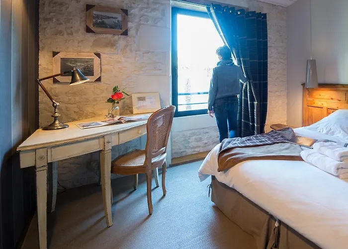 Un Banc Au Soleil 4*