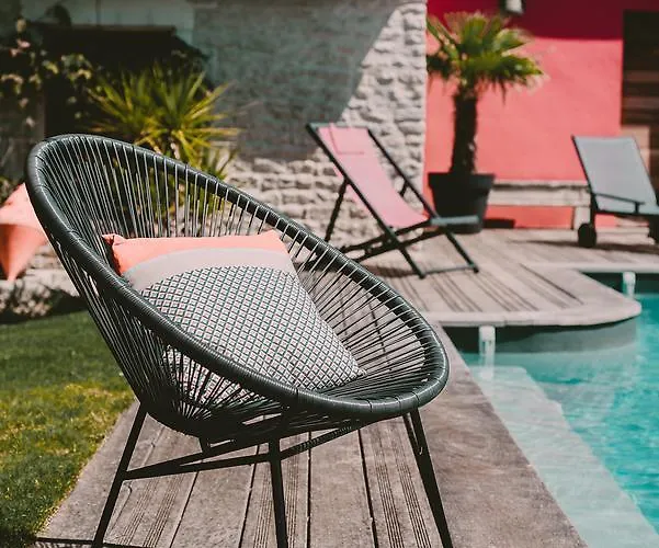 Un Banc Au Soleil Bed & Breakfast