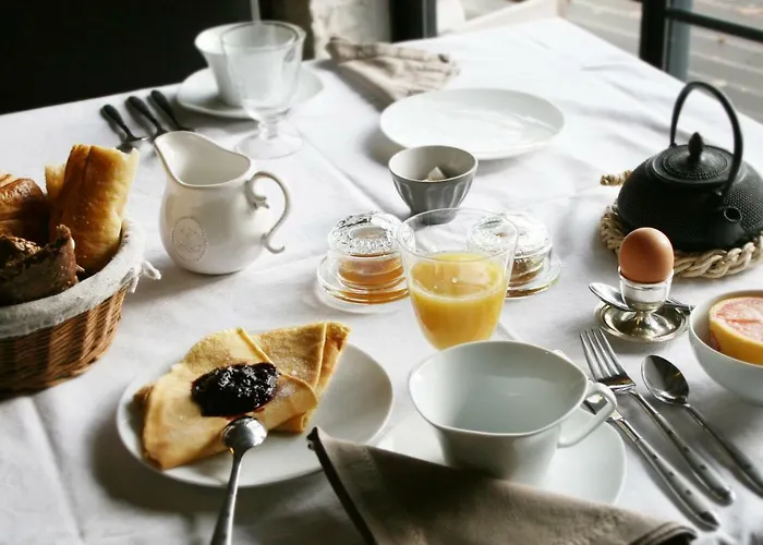Un Banc Au Soleil 4*